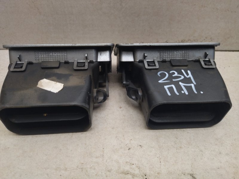 Дефлектор воздуховод торпедо 307 2002 5dr хэтчбек PSA NFU *10FX2F 1587cm