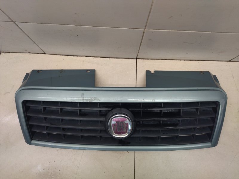 Решетка радиатора Doblo 2008 1300см diesel 75лс