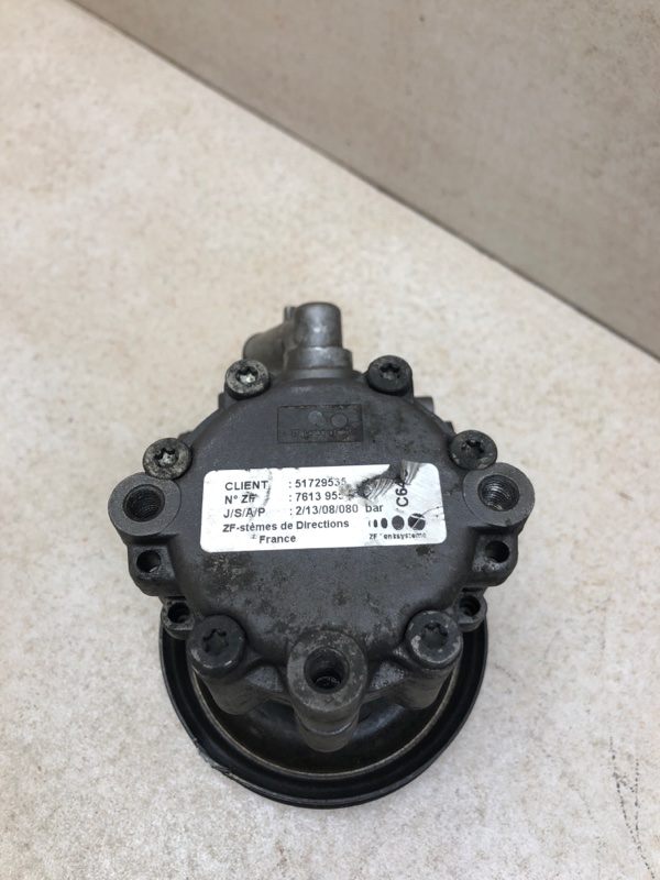 Насос ГУР Doblo 2008 1300см diesel 75лс Насос ГУР Doblo 2008 1300см diesel 75лс