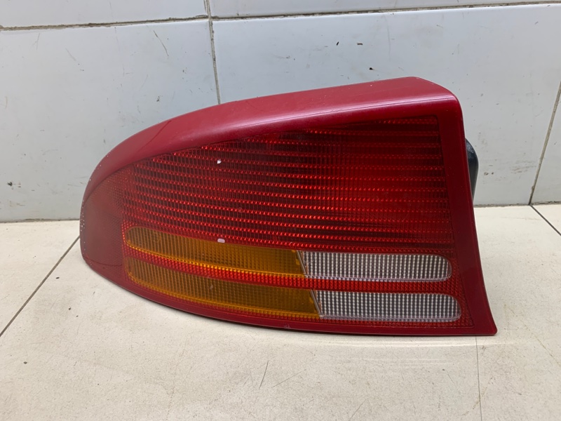 Фонарь задний левый Dodge intrepid 2004 LH2 eer 2 4574961 Б/У