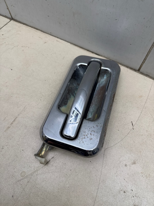 Ручка двери передняя правая Hummer H2