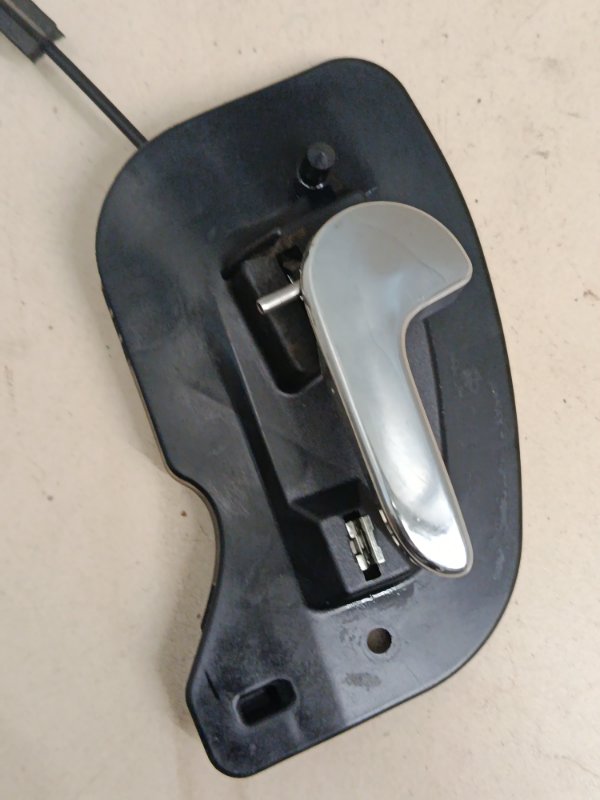 Внутренняя ручка двери передняя левая Corsa C 2004 5dr хэтчбек Z12XEP 1229см 80лс бенз