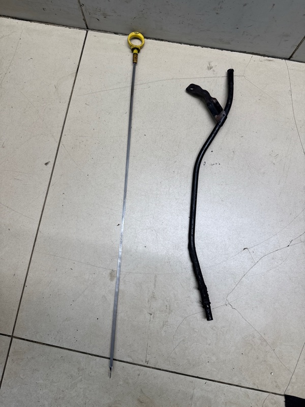 Щуп масляный Dodge Stratus 2000 JR EDZ 2429cm 150лс 04792148ac Б/У