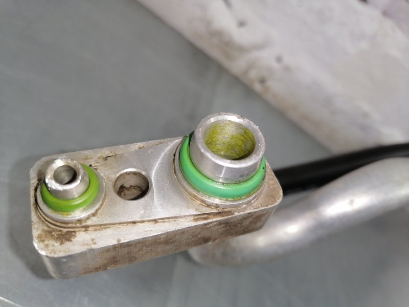 Трубки кондиционера Corsa C 2004 5dr хэтчбек Z12XEP 1229см 80лс бенз