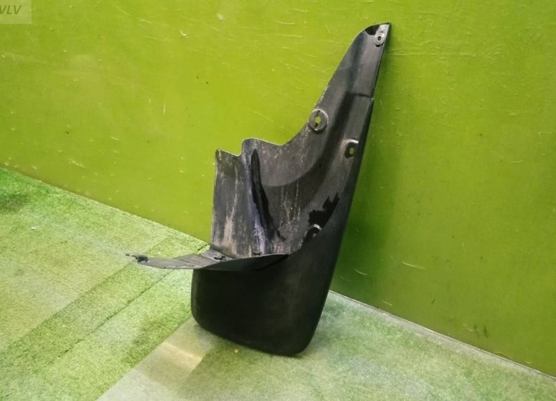 Брызговик задний правый Toyota Land Cruiser Prado Брызговик задний правый Toyota Land Cruiser Prado