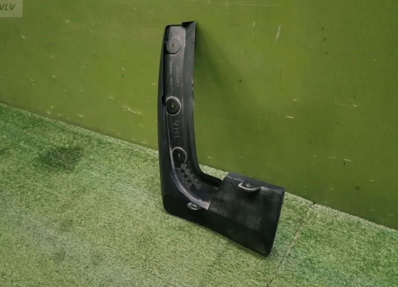 Запчасть брызговик задний левый Toyota RAV 4 7662642210 контрактная Брызговик задний левый Toyota RAV 4 7662642210 контрактная