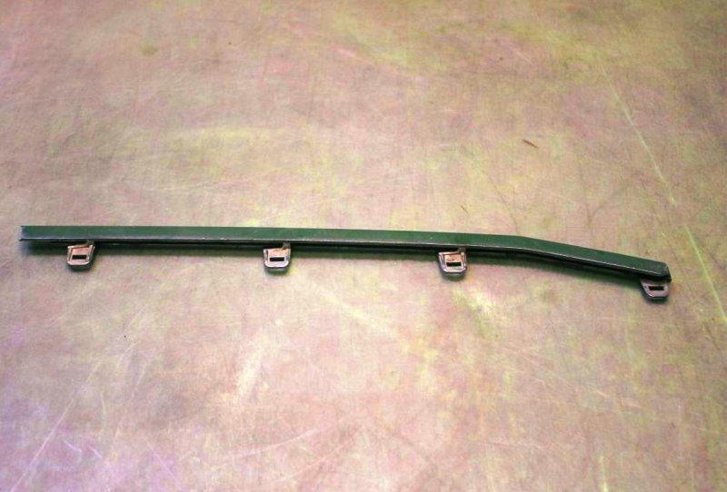 Накладка решетки радиатора левая Land Cruiser 200 Накладка решетки радиатора левая Land Cruiser 200