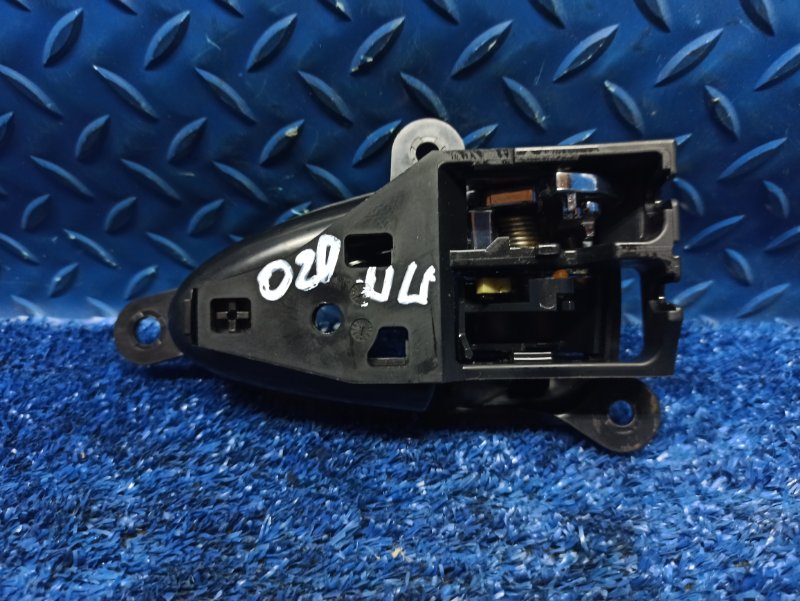 Ручка двери правая Camry V40 Ручка двери правая Camry V40