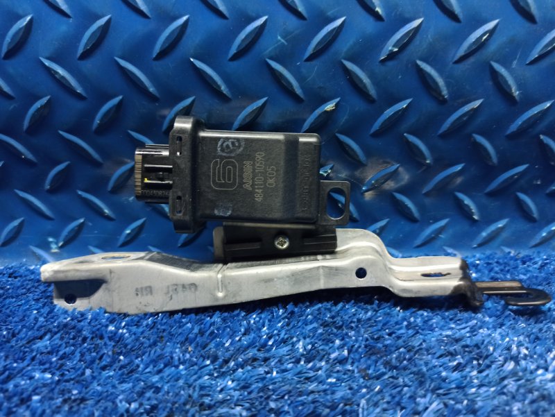 Датчик двери правый Toyota Camry V40 8999106020 контрактная