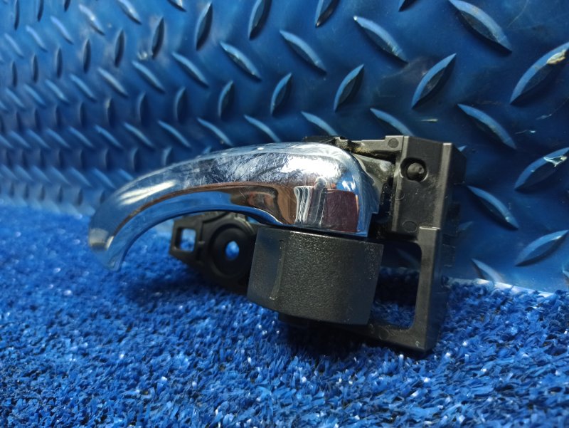 Ручка двери левая Toyota Camry V40 Ручка двери левая Toyota Camry V40