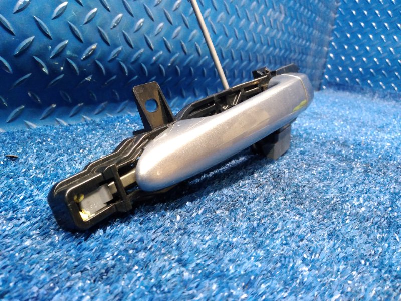 Ручка двери правая 3 BL