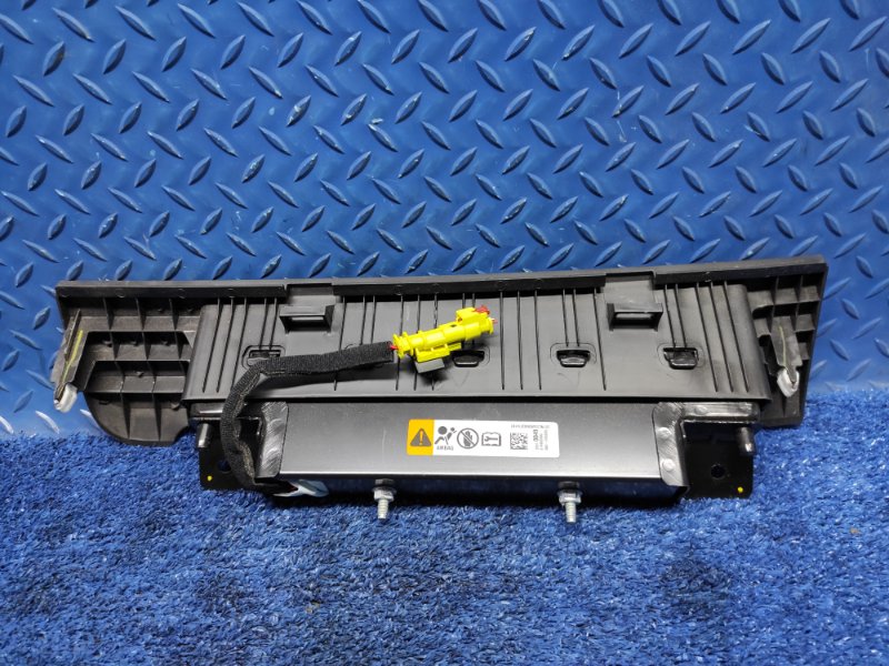 Подушка безопасности колен правая Cruze J305 Подушка безопасности колен правая Cruze J305