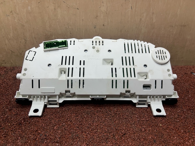 Щиток приборов Discovery 3 L319