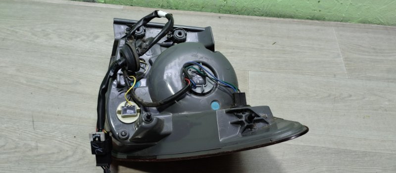 Фонарь левый Cruze J305 Фонарь левый Cruze J305