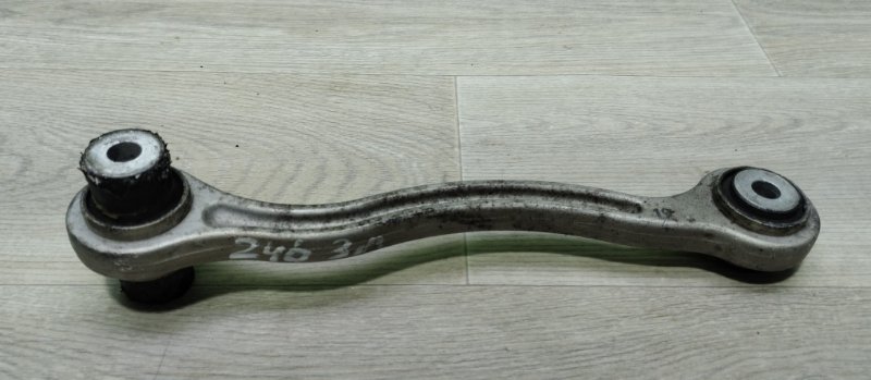 Рычаг подвески задний правый Mercedes C W204 A2053506603 контрактная