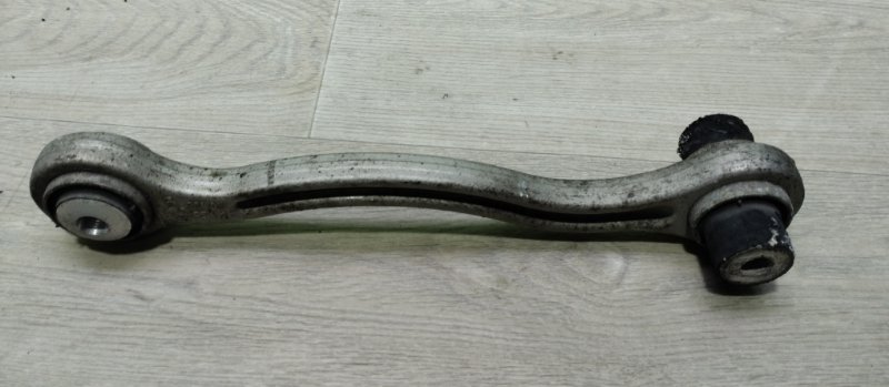 Рычаг подвески задний правый C W204