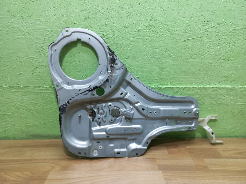 Стеклоподъемник задний левый Soul AM Стеклоподъемник задний левый Soul AM