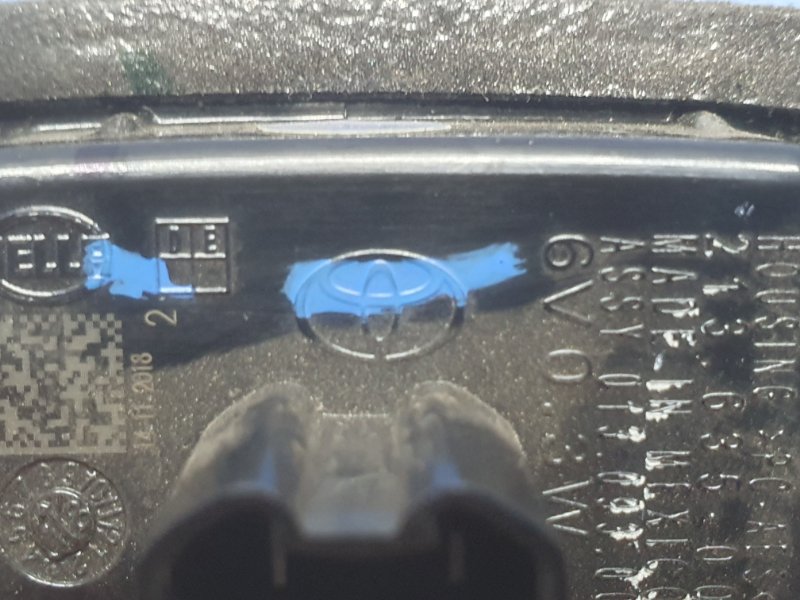 Плафон подсветки номера CAMRY XV70 Плафон подсветки номера CAMRY XV70