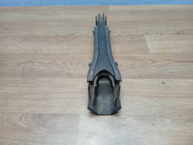 Рычаг подвески задний E W212