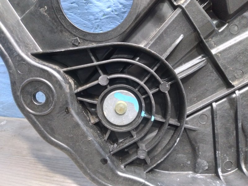 Стеклоподъемник задний правый Optima JF