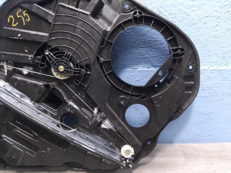 Стеклоподъемник задний правый Optima JF