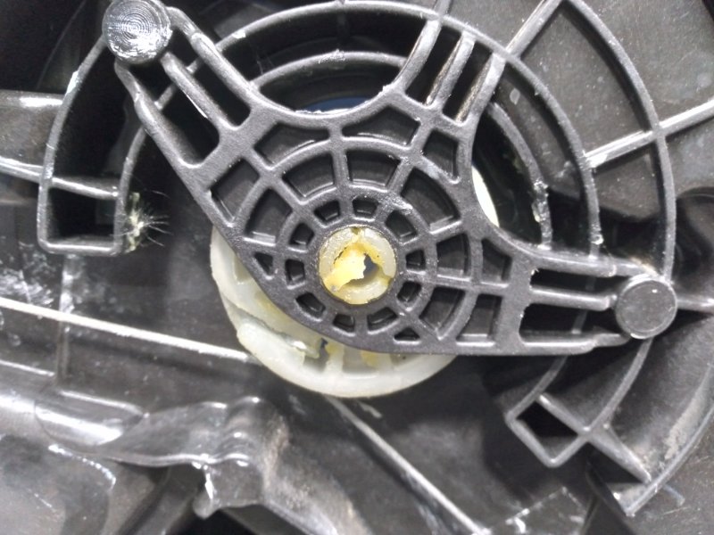 Стеклоподъемник задний правый Optima JF