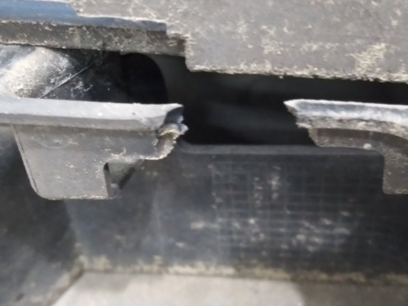 Бампер передний 3 F30 Бампер передний 3 F30