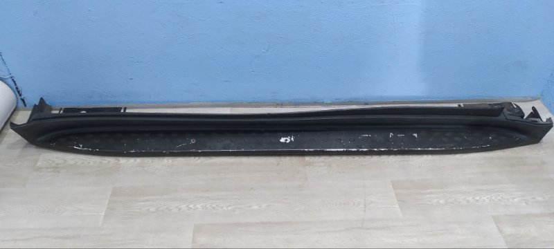 Подножка правая Mercedes ML W164 A1646901475 контрактная