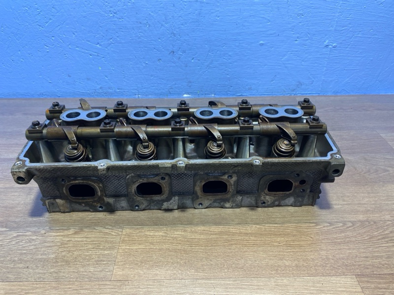 Головка блока цилиндров правая Jeep Grand Cherokee WK2 EZH 53021608DE контрактная