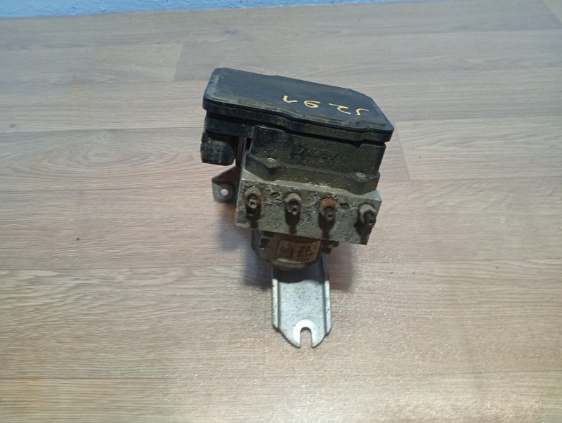 Блок abs Pilot YF4