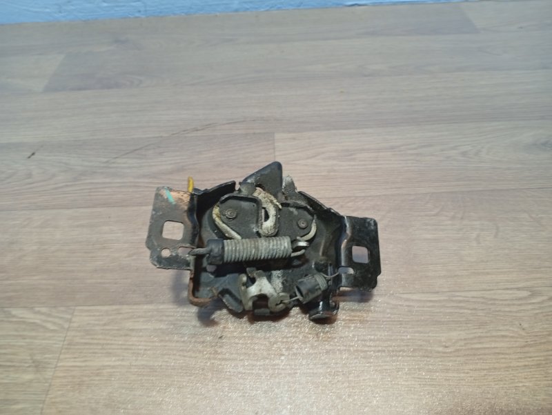 Замок капота EXPLORER U502