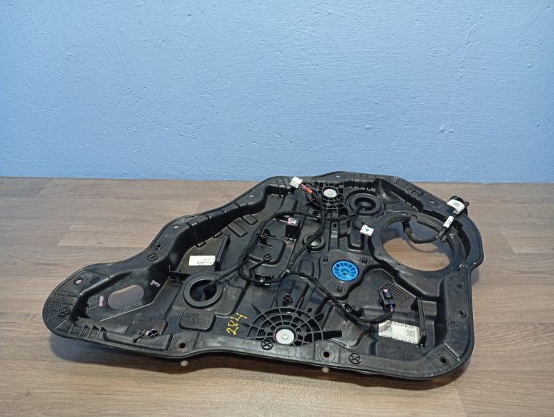 Стеклоподъемник задний правый Kia K5 DL3 Стеклоподъемник задний правый Kia K5 DL3