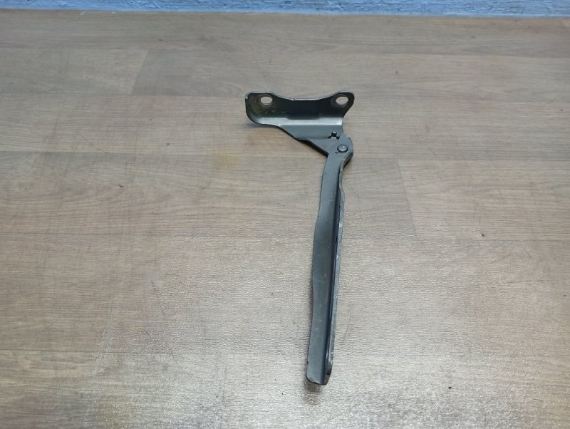 Запчасть петля капота левая Honda Pilot YF4 60170SZAA00ZZ контрактная Петля капота левая Honda Pilot YF4 60170SZAA00ZZ контрактная