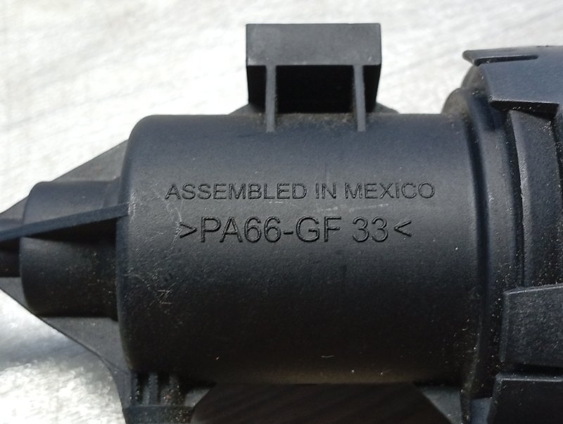 Клапан вентиляции топливного бака GL X166