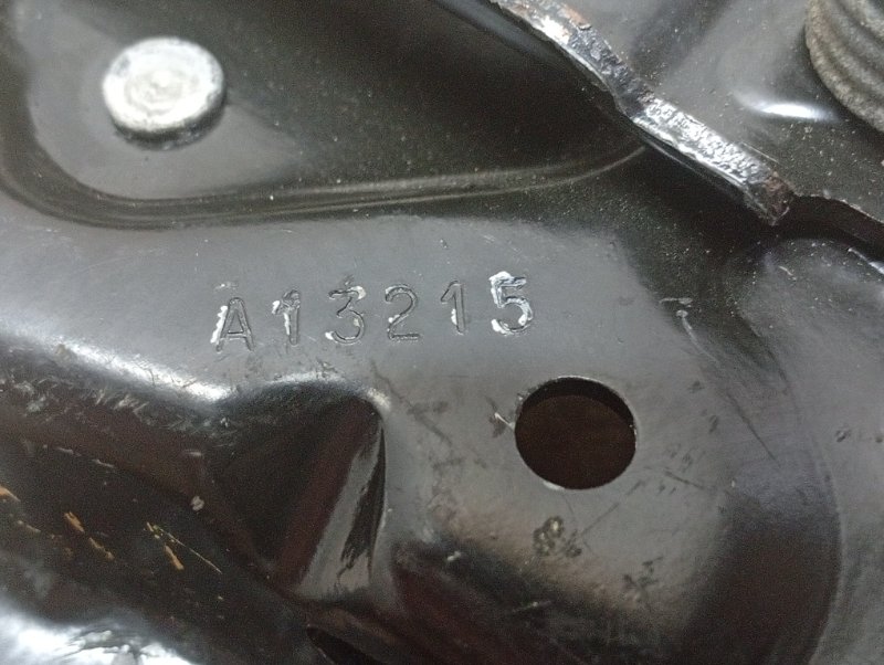 Замок капота EXPLORER U502 Замок капота EXPLORER U502