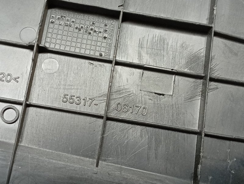 Накладка торпеды правая Camry V50 Накладка торпеды правая Camry V50