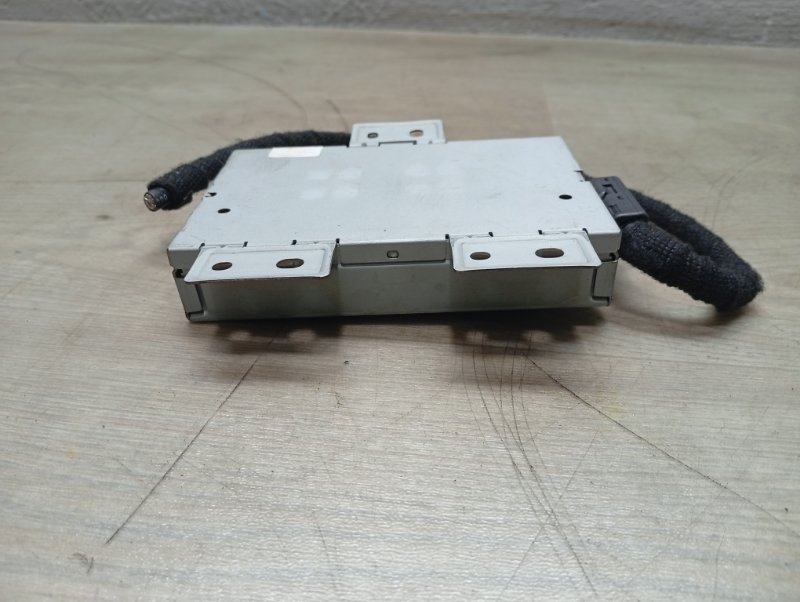 Блок управления мультимедиа Mercedes E W212 Блок управления мультимедиа Mercedes E W212