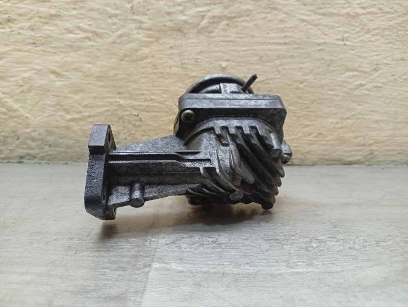 Клапан EGR правый M W164 M272.967