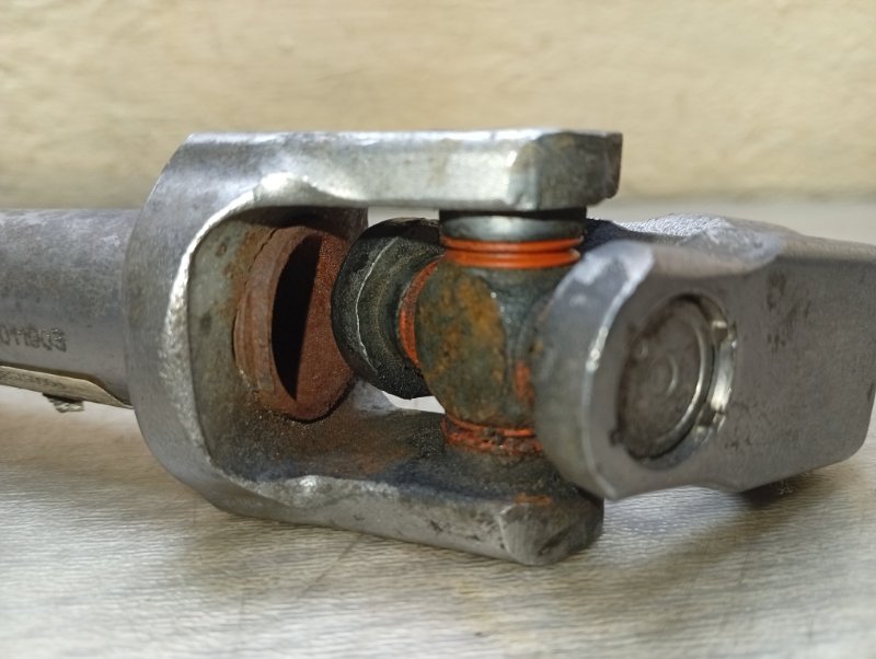 Кардан рулевой Grand Cherokee WK2