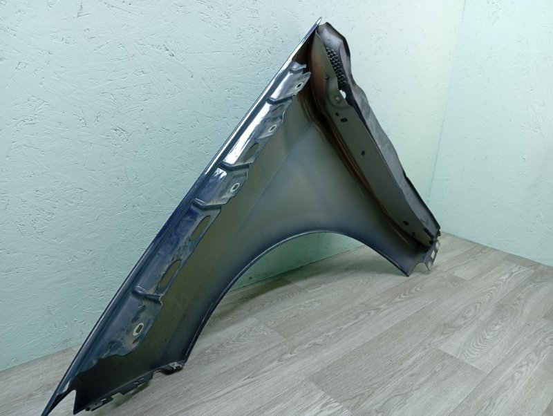 Крыло переднее правое ML W166