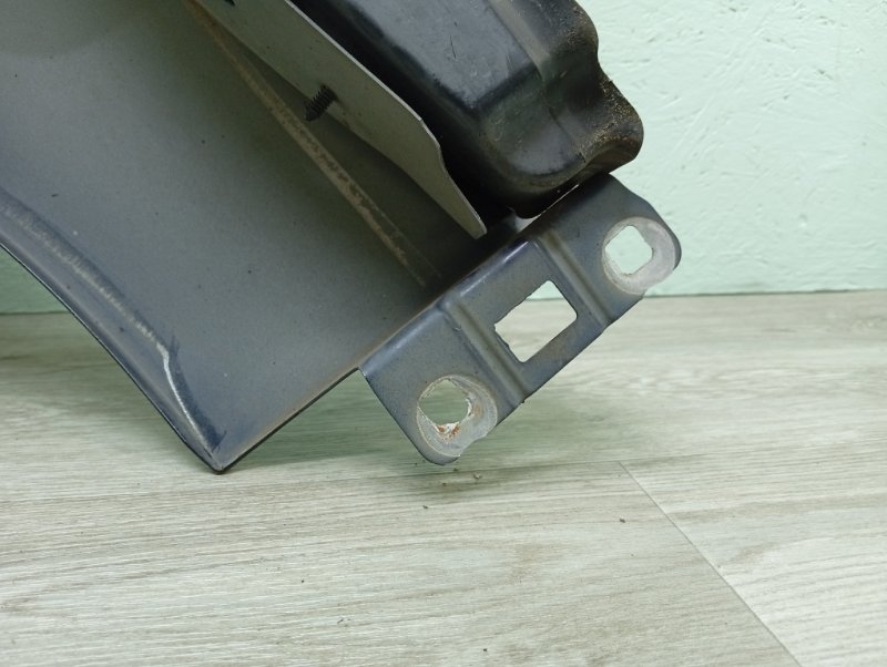 Крыло переднее правое ML W166