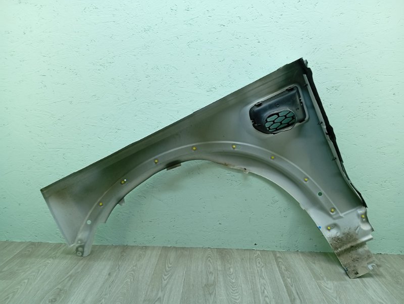 Крыло переднее правое Discovery 4 L319