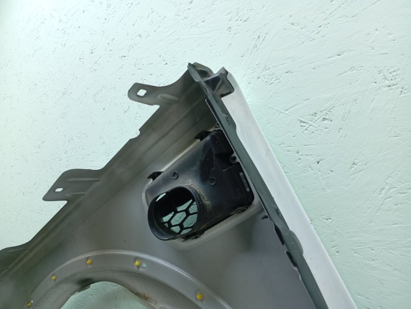 Крыло переднее правое Discovery 4 L319