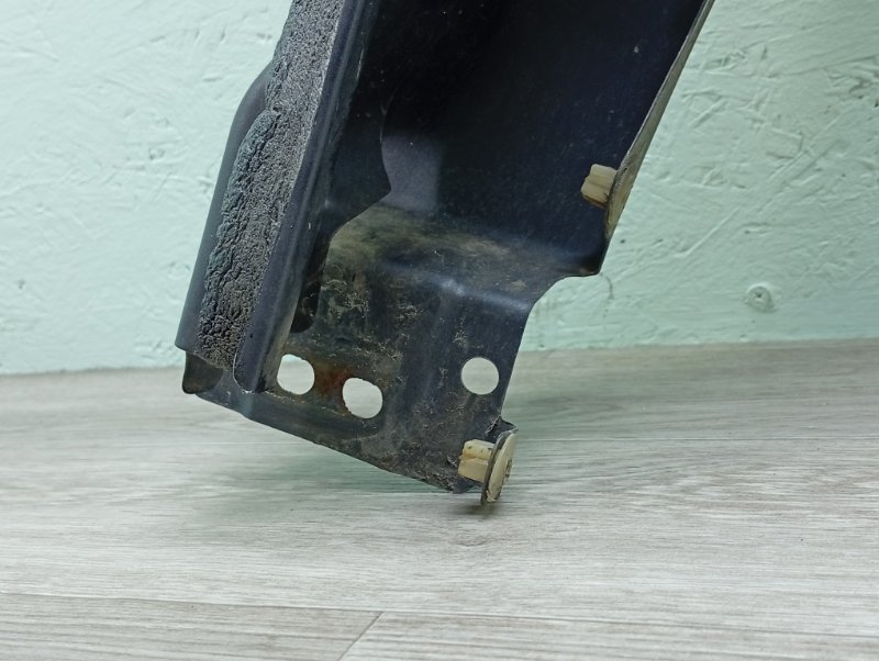 Крыло переднее левое PATHFINDER R52