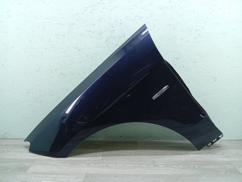 Крыло переднее левое Mercedes ML W166 A1668802500 контрактная