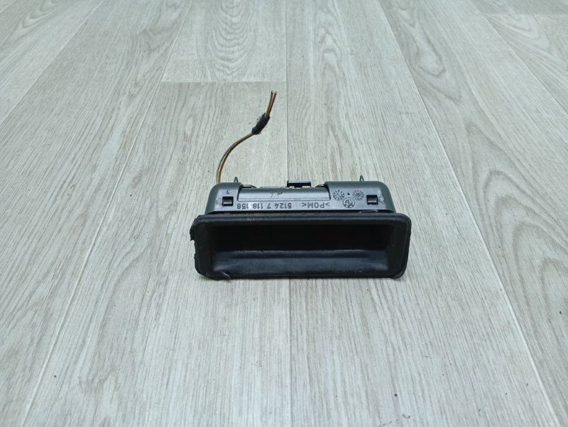 Ручка багажника BMW X5 E70 51247118158 Б/У