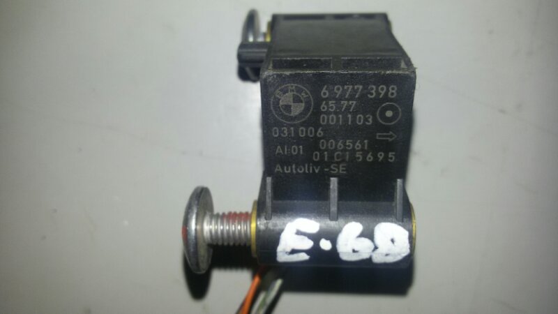 Датчик airbag Bmw 5-Series E60 N52B25A 2006