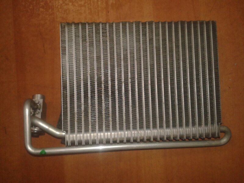 Радиатор кондиционера Bmw X3 E83 N52B30 2007