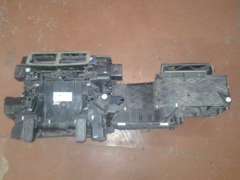 Корпус отопителя Mercedes-Benz S-Class W221 M273.961 2008