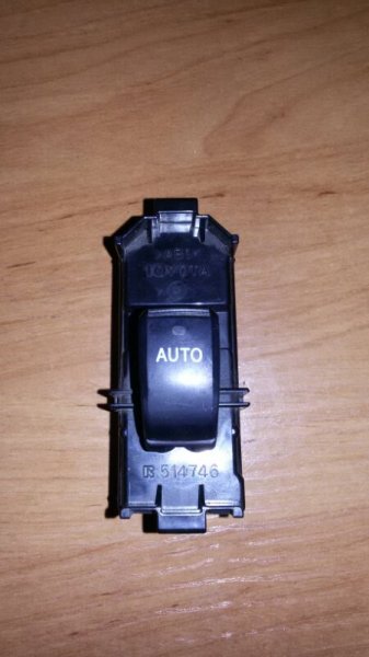 Кнопка стеклоподъемника Lexus Rx330 MCU38 3MZ-FE 2004 передняя правая